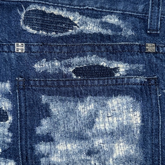 GIVENCHY Jeans. Brand New. Never Worn. - Picture 8 of 12